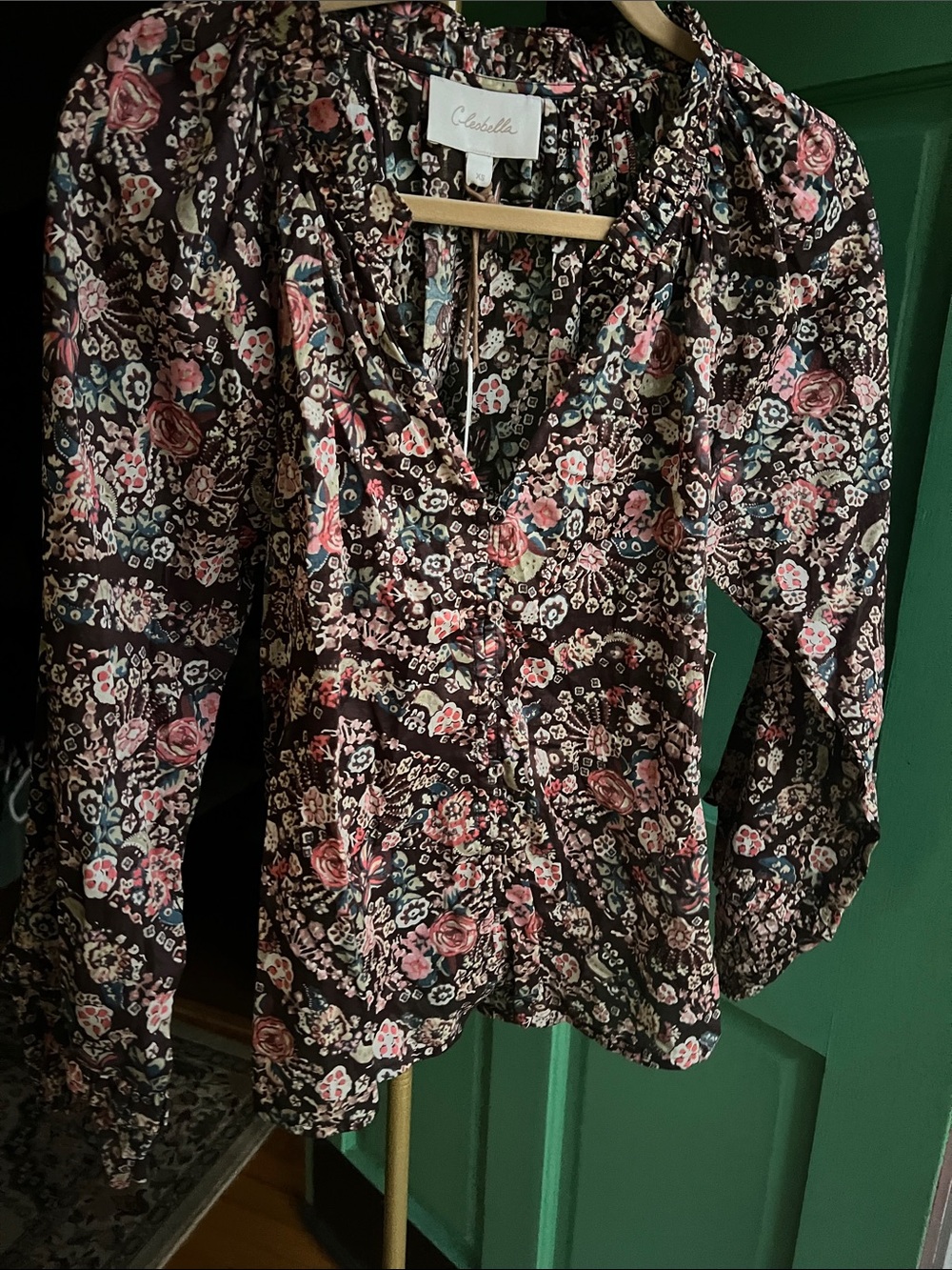 Cleobella Black Floral V-Neck Long Sleeve organic cotton Blouse/ Size Small